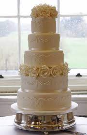 Mary Pily S Favorites Wedding Cake Toppers Round Wedding Cakes Ivory Wedding Cake