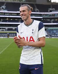 Gareth bale is still far from what tottenham expected of him. Gareth Bale S Tottenham Loan Transfer Return Provides Mouth Watering Front Three With Kane And Son Says Giggs