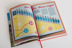 Das große 11 Freunde Buch: Eine wilde Fahrt durch 20 Jahre Fußballkultur :  Köster, Philipp, Jürgens, Tim, 11 Freunde Verlags GmbH & Co. KG: Amazon.de:  Bücher