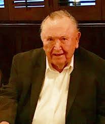 Charles Tucker's Instagram, Twitter & Facebook