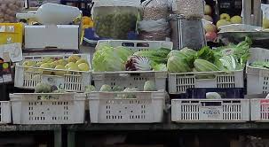 Ci sono alimenti davvero ingannevoli, cibi che sembrano light ma, invece, fanno mettere su peso. Dieta 5 Alimenti Che Pensi Facciano Dimagrire E Invece Fanno Ingrassare