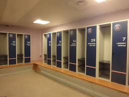 Vestiaire Psg Feminin Saison 2013 2014 Stade Charlety Psg Vestiaire Decoration