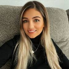 Ashley Mullis (atnicole13)