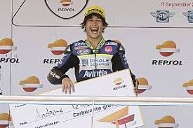 Aber die rennleitung gibt ein moto3 q1: Nach Schwerem Unfall Moto3 Pilot Andreas Perez Verstorben