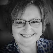 Sherry Holt's Instagram, Twitter & Facebook