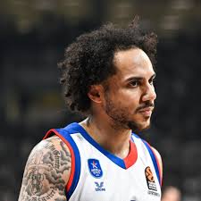 Shane Larkin reveals team he could've signed before Anadolu Efes