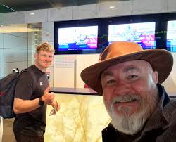 As an unbiased Welsh fan travelling out Wednesday, this is what I'm hoping  the starting 15 will look like 1. 2. 3. 4. 5. 6. 7. Jac Morgan 8. 9. 10. 11.