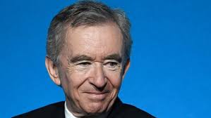 Arnault attended the roubaix lycée and the faidherbe lycée in lille. Bernard Arnault World S Richest Man Invests In Cybersecurity Startup Wiz Ctech
