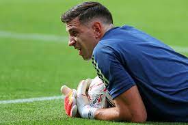 Get emiliano martinez latest news and headlines, top stories, live updates, special reports, articles, videos, photos and complete coverage at london, november 10: Aston Villa Sign Arsenal Goalkeeper Emiliano Martinez