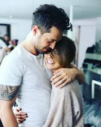 Aslienver Muratboz Sarkicilar Cift Resimleri Unluler
