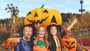 In den usa begeht man dieses fest schon seit langem. Halloween 2018 Im Legoland Deutschland Das Wird Geboten