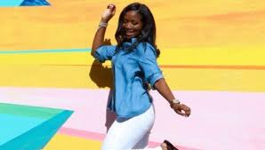 как сделать джинсы на размер меньше в домашних условиях Kak Ushit Dzhinsy V Talii Ili Sdelat Na Razmer Menshe Kak Umenshit V Bedrah