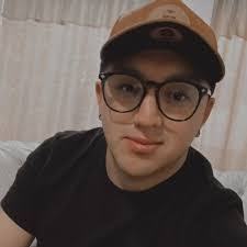 Angel Rodrigo's Instagram, Twitter & Facebook