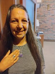 SHE HAS BEEN LOCATED! MISSING PERSON!!! Melanie Logan, age 62, is 5'3”