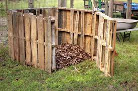 Read on or watch our video to discover how to easily and cheaply make a compost bin from recycled wooden pallets. Diy Pallet Compost Bin Hgtv Gardens Compost Bin Pallet Homemade Compost Bin Compost Bin