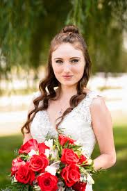 A Summer Barn Wedding At Willow Grove Tina Ricketts Photography Bride Portrait Barn Wedding Wedding Portraits