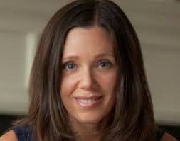 Dana Weiner's Instagram, Twitter & Facebook