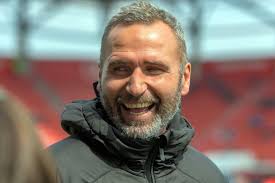 Tim walter (born 8 november 1975) is a german football manager, who last managed vfb stuttgart. Vor Der Relegation Gegen Den 1 Fc Union Vfb Stuttgart Holt Trainer Tim Walter Fur Die Neue Saison Sport Tagesspiegel