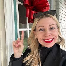 Kim Southwick's Instagram, Twitter & Facebook