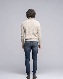 Maglioni collo alto pura lana e misto lana realizzati a maglia fatti a mano con i ferri trame di colore uniche. Maglione A Collo Alto In Pura Lana Corbu Me