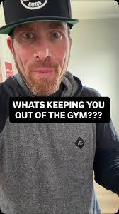 If you’re new to the gym of course it feels weird, You don’t know where  anything is, you feel like everyone knows more than you, and your brain  tries to convince you to leave before you even start, ...