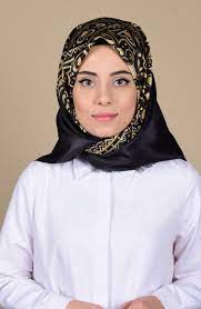 Sefamerve Desenli Tafta Esarp Modelleri Moda Tesettur Giyim Moda Esarp Giyim