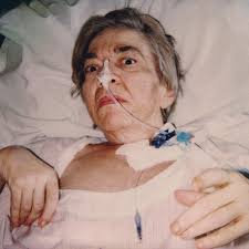 One Son's Photos of the Life and Death of His Mother