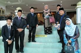You can download in.ai,.eps,.cdr,.svg,.png formats. Kunjungan Hormat Pengurusan Tertinggi Kolej Matrikulasi Melaka Kmm Tyt Melaka