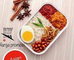 Bagi aku nasi lemak pak nasser ni biasa je, tapi disebabkan airasia flight banyak delay, maka kita jadi lapar sebab menunggu. Nasi Lemak Pak Nasser Home Facebook