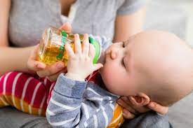 Pediatricians Say No Fruit Juice In Child S First Year The New York Times