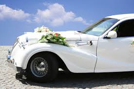 Pour trouver une location voiture pour votre mariage, rien de plus simple : Location Limousine Bordeaux Voiture Mariage Bordeaux Voiture Collection Accueil