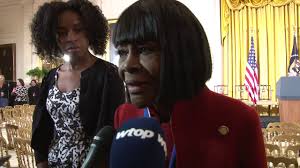Cicely tyson dead at 96: Cicely Tyson At Medal Of Freedom Ceremony Youtube