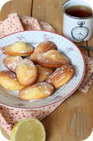 Madeleines Au Citron De Cyril Lignac Recette Recettes De Cuisine Madeleine Citron
