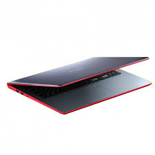 Asus calls this color scheme silver blue, but it has bold yellow accents around the edges. Nb Plaza