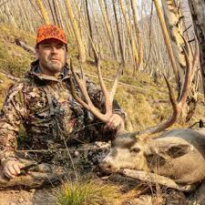 Topics specific to wyoming hunting. Wyoming Mule Deer Hunts Best Of The West Outfitters