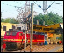 149 Covid 19 Special Arrivals At Bhopal Wcr West Central Zone Railway Enquiry When traveling by china train, food can be bought from dining car where chinese style dishes like rice, vegetables, meat, and noodles are available;