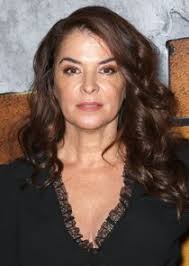 Annabella Sciorra