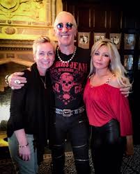 Anyone travelling abroad has to fill in a declaration to travel form, stating a valid reason for leaving the country, such as education, work or childcare. Bts At A Great Photo Shoot With Dee And Suzette Snider And Jacuzzi S Swedies Jacuzziluxurybath Deesnider Twistedsister Jacuzzi Luxury Bath Jacuzzi Luxury