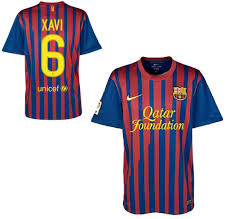 Der fc barcelona gehört zu den bekanntesten und erfolgreichsten vereinen weltweit und spielt seit 1929 in der primera división. Nike Fc Barcelona Trikot 6 Xavi 2011 12 Qatar Heim Herren S M L Xl Xxl Gunstig Online Kaufen Bestellen Shop Spieler Trikot De Marktplatz Retro Vintage Fussball Trikots Von Superstars