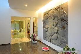 How To Make An Interesting Art Piece Using Tree Branches Ehow Foyer Design Pooja Room Design Indian Home Design