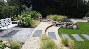 Maybe you would like to learn more about one of these? 11 Ideen Fur Gartengestaltung Mit Steinen Und Findlingen