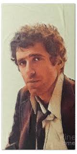 Elliott Gould, Vintage Actor Bath Towel
