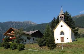 Gli appartamenti, dotati di ogni comfort come servizi privati, tv a colori, angolo cottura completamente arredato e balcone. Anterselva Di Mezzo Tutte Le Informazioni Per Le Vacanze
