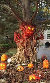 7c1637638708242274e75d6dcc577454 Jpg 639 1 058 Pixels Halloween Outdoor Decorations Halloween Diy Outdoor Fun Diy Halloween Decorations