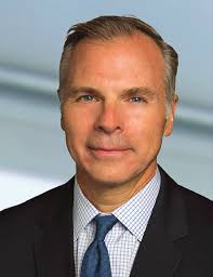 L E A D E R S O F I N F L U E N C E :