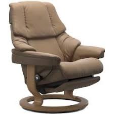 stressless relaxsessel reno braun sessel hocker sofort lieferbare mobel stressless in 2020 sessel mit hocker relaxsessel sessel