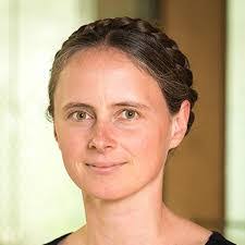 Amanda Luff's Instagram, Twitter & Facebook