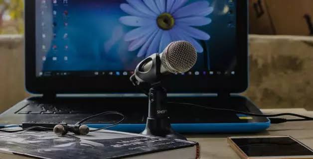 Connecting a microphone, how to connect microphones