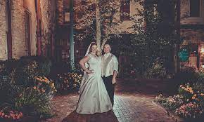 Why you should be using fill flash. Artistic Night Wedding Photography Wedding Photographer Pabst Photo
