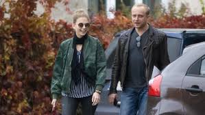 Dwie żony to nie zdrada? Karolina Szymczak Zona Piotra Adamczyka W Stringach